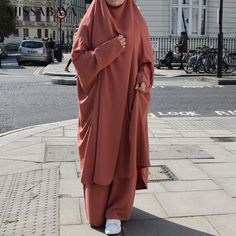 Islamic Modest Fashion, Modest Outfits Muslim, Muslim Women Clothing, Islamic Fashion Dresses, Estilo Hijab