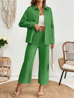 Verde Casual Collar   Liso  Embellished No-Elástico Casual Green Sets With Buttons, Casual Green Matching Pant Set, Green Two-piece Pant Set For Spring, Green Wide Leg Matching Set, Spring Green Two-piece Pant Set, Blouse And Pants, Pants Casual, Women's Summer Fashion