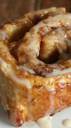 Glorious Apple Pie Cinnamon Rolls Apple Pie Cinnamon Rolls, Portuguese Sweet Bread, Sticky Buns, Roll Recipes, Sweet Roll, Sweet Rolls, Breads And Rolls, Apple Desserts