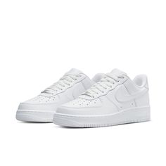 The Nike Air Force 1 White ‘07 Triple White is a classic style that never gets old. The iconic design features an all-white leather upper with perforated details and overlaid Swooshes for a sleek, modern appeal. This sneaker debuted in 2007, and since then it’s become an essential style for the Nike brand. The details of this shoe are timeless; from the embroidered heel to the traditional white sole, these kicks are sure to make you stand out no matter where the day takes you. For dressy occasions or weekend errands, this classic silhouette of the Nike Air Force 1 White ‘07 provides comfort and exclusivity in every step. Tenis Air Force, Guerriero Samurai, White Air Forces, New Nike Air Force, Dr Shoes, Cute Nike Shoes, Nike Air Force 1 07, Nike Brand, Cute Nikes