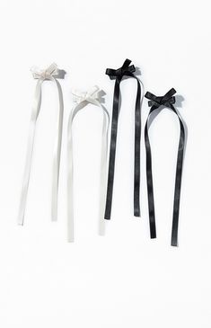 Accessorize your hair with charming elegance using the LA Hearts 4 Pack Mini Bow Clips. Featuring adorable mini bow designs in various colors, these clips add a touch of sweetness to any hairstyle, making them perfect for both casual and dressy occasions.


	Set of four clips
	Satin mini bow Bow Designs, Slim Fit Cargo Pants, Mini Bow, Bow Hair Clip, Mini Bows, Jeans Kids, Kids Swimwear, Bow Design, Bow Hair