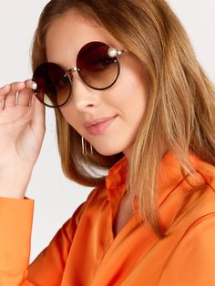 Stylish Sunglasses, Petite Fashion, The Crown, Work Outfit, Temple, Perfect Fit, Crown, California, New York