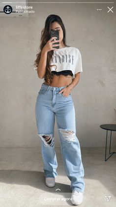 How To Style Wide Rib Cage, Comfy Concert Outfit Summer, Edgy Night Out Outfit, Looks Jeans, Model Outfit, Jean Large, Outfit Mujer, Instagrammer, Outfit Goals