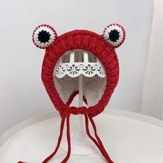 Red With Wool Frog Earflap Beanie Cap Knitted Frog Hat, Knitted Frog, Frog Hat, Animal Hats, Knitted Hat, Knitted Hats, Crochet Necklace, Unique Style, Crochet Hats