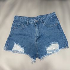 -All Jean Shorts Nwot/Excellent Condition From Shein -Brown Shorts Nwt From Forever21 -Blue Shorts Excellent Condition From H&M -Perfect Bundle For The Summer -Can Be Worn For Many Occasions -Super Cute And Pretty -Size S Trendy Mid-rise Shorts For Day Out, Trendy Mid-rise Shorts For Vacation, Trendy Mid-rise Vacation Shorts, Casual Forever 21 Shorts With Built-in Layer, Trendy High-waisted Jean Shorts For Vacation, Forever 21 Cotton Jean Shorts, Forever 21 Blue High-waisted Shorts, Casual High-waisted Shorts By Forever 21, Forever 21 Blue Jean Shorts