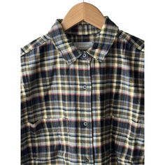 Everlane Size Xs The Boxy Flannel Plaid Oversized Soft Button Front Shirt - New Measurements: Armpit Span: 23 Inches Length: 23 Inches Oversized Button Down Shirt, Flannel Tops, Button Front Shirt, Silk Shirt, Plaid Flannel, Oversized Shirt, New Color, Button Up Shirts, Casual Shirts