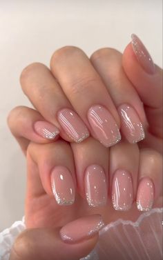 Nice Glitter Nails, New Years Eve Nails, Valentine Nails, Casual Nails, School Nails, White Nail, Nature Tattoos, Classy Nails