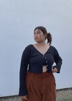 Size Aesthetic, College Outfits Plus Size, Chubby Girl Outfits, Outfits Gorditas, Spring Ootd, Best Jeans For Women, Dark Clothes, Chubby Fashion