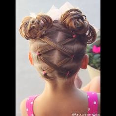 "•• V I D E O •• Elastics that kris-kross into messy bun pigtails • PRESS ▶️ •• @peinadosvideos #peinadosvideos" Photo taken by @brownhairedbliss on Instagram, pinned via the InstaPin iOS App! http://www.instapinapp.com (07/27/2015) Girls Hairdos, Double Buns, Gymnastics Hair, Girl Hair Dos, Toddler Hairstyles Girl, Pigtail Braids, Pigtail Hairstyles