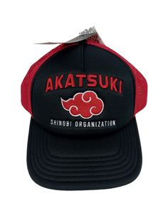 a black and red hat with the words akatsuki on it's side