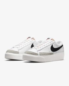 White Casual Shoes, Tenis Nike, Nike Models, Women Platform Shoes, Nike Shoes Women, Blazers For Women