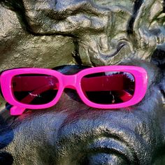 Hot Pink Sunglasses Will Arrive In Label Me Posh Branding Oval Sunglasses Outfit, Hot Pink Mcbling, Hot Pink Sunglasses, Pink Mcbling, Glasses Y2k, Gucci Cat Eye Sunglasses, Shell Glasses, Karen Walker Sunglasses, Festival Sunglasses