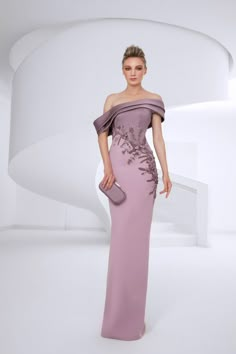 Trending Gowns, Mother Gown, Mothers Gowns, Prom Dresses Off The Shoulder, Bridesmaids Gowns, Bridal Ball Gown, Long Gowns, Designer Evening Dresses