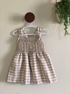 Crochet Bodice, Handmade Girls Dress, Boho Flower Girl, Gingham Linen, Organic Cotton Yarn, Crochet Girls, Christening Dress, Dress Linen, Girls Dresses Summer