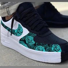 Sepatu Air Jordan, Custom Nike Air Force 1, Custom Nike Air Force, Custom Shoes Diy, Nike Shoes Air Force, Nike Air Force 1s, Air Force 1s, Custom Nike Shoes