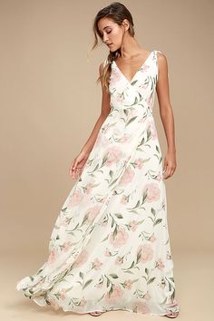 Score Cute Floral Dresses at Great Prices | Fresh Styles of Women's Floral-Print Dresses - Lulus Maxi Skirt Fall, Plunge Maxi Dress, White Floral Maxi Dress, Shower Dresses, Floral Print Maxi Dress, Floral Print Maxi, White Maxi, Party Dress Long, Lace Maxi Dress