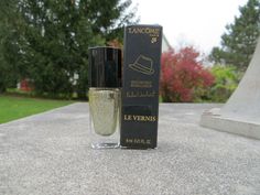 NEW - Lancome Kate Winslet Golden Hat Foundation nail polish - #003 Grey acrylic nails | Christmas nails acrylic | Coffin nails designs | Nail inspo | Silver glitter nails | Nail ideas acrylic | Ombre | Acrylic | Christmas | Simple | Summer | Silver | Pink