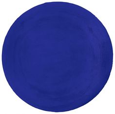 a blue plate is shown in the middle of this image, it appears to be painted