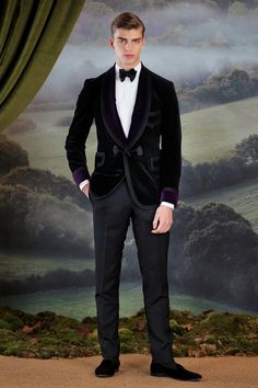 Ralph Lauren Tuxedo, Velvet Blazer Mens, Plaid Tuxedo, Velvet Tuxedo, Wedding Tux, Milan Men's Fashion Week, Ralph Lauren Fall