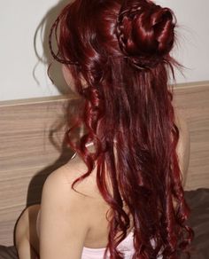 Cherry Red Hair, Red Hair Inspo, Wine Hair, Cherry Hair, Pretty Hair Color, Hair Red, Hair Stylies, Baby Boomer, Hair Dye Colors