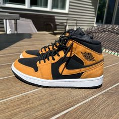 Perfect Condition, Only Worn Once, Women’s Size 9 Air Jordan 1 Mid Se, Nike Air Jordan 1 Mid, Nike Air Jordan 1, Nike Shoes Women, Air Jordan 1 Mid, Jordan 1 Mid, Air Jordan 1, Nike Air Jordan, Jordan 1