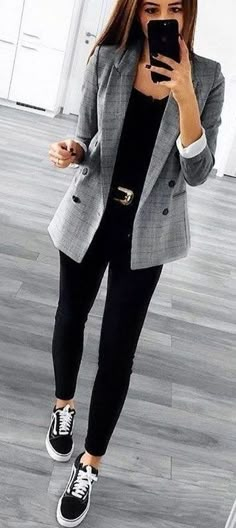 Plaid Blazer Outfit, Summer Business Casual Outfits, Classy Summer Outfits, Casual Outfits For Work, Colorful Things, Office Casual Outfit, Spring Work Outfits, Business Casual Outfits For Work, Office Outfits Women