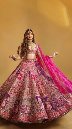 Here you go for some beautiful outfit ideas as bride . Baju Kahwin, Latest Bridal Lehenga Designs, Tara Sutaria, Bridal Lehenga Designs, Mehendi Outfits, Latest Bridal Lehenga, Lehenga Design, Wedding Lehenga Designs, Lehenga Designs Simple