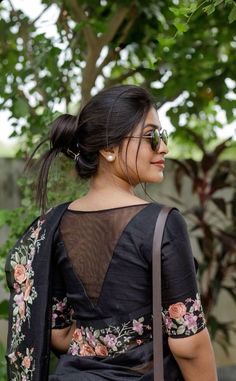 Lace Blouse Design, Blouse Designs High Neck, Cotton Blouse Design, Best Blouse Designs, Latest Blouse Designs Pattern, Backless Blouse Designs, New Saree Blouse Designs, Latest Model Blouse Designs