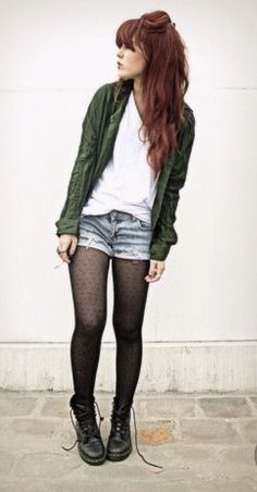 Shorts And Tights, Scene Girl, Patterned Tights, Tights Outfit, Shorts With Tights, Mode Vintage, Look Casual