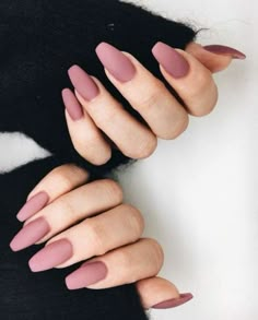 Poker Tattoo, Mauve Nails, Classy Nail Art, Matte Nail Polish, Nails Yellow, Manicure Tips, Rose Nails, Summer Nail Art, Shellac Nails