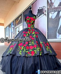 Mexicana Outfits, Ariel Wedding, Charro Quince, Art Shoes, Quince Dresses, Shoe Art, Quinceanera Dresses, Quince