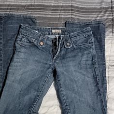 New Never Worn See The Soul Brand Bootcut Blue Jeans. Size 27. Detailed Pockets. Jeans And Boots, Blue Jeans, Blue