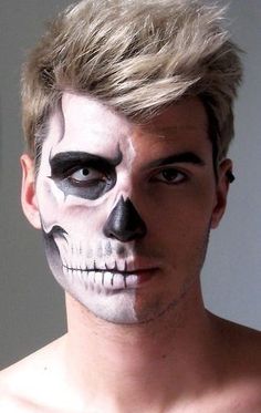 Skull Makeup Beard, Boy Halloween Makeup, Beard Makeup, Amazing Halloween Makeup, Halloween Men