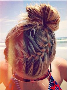 Summer hair style Pretty Braided Hairstyles, Braided Bun, Beach Hair, About Hair, Gorgeous Hair, Hair Day