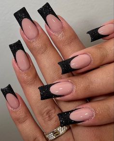 Black Sparkle Nails, Black Prom Nails, Black French Nails, Hoco Nails, Black Nails With Glitter, Bridesmaids Nails, Black Coffin Nails, Black Acrylic Nails, Formal Nails