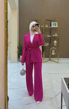 Formal Outfits For Women Classy Hijab, Suits Hijab Outfits, Formal Suits For Women Hijab, Graduation Suits For Women Classy, Formal Hijab Outfit Classy, Soiree Suits For Women, Convocation Outfit Ideas, Formal Outfits For Women Hijab, Elegant Hijab Outfit