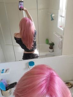 Pink Roots Blonde Hair, Bubblegum Pink Hair, Long Pink Hair, Light Pink Hair, Pink Blonde Hair, Hot Pink Hair, Pastel Pink Hair, Blonde With Pink, Van Doren