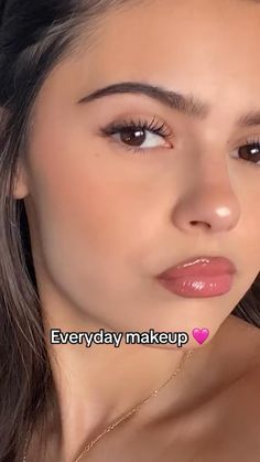 Natural Everyday Makeup, Everyday Makeup Routine, Stunning Makeup, Makeup Game, Glamorous Style, Everyday Makeup, Makeup Trends, Beauty Trends, Makeup Routine