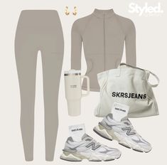 Athletic Wear Aesthetic, Activewear Outfits, Nude Outfits, Winter Activewear, Money Outfit, Clothes Wishlist