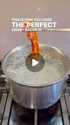 bacon being cooked in a pan on top of an oven with the words, this is how you cook the perfect crispy bacon in