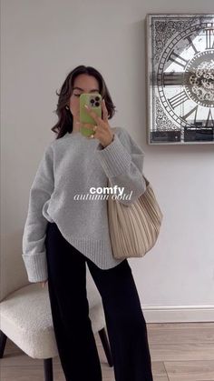 Grey Ultra Mini Uggs, Grey Ultra Mini Uggs Outfit, Grey Uggs Outfit, Casual Shopping Outfit, Breakfast Outfit, Asos Outfit, Lazy Fits, Wfh Outfits, Fall Outfits Ideas