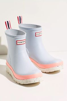 Hunter Short Chelsea Boot, Hunter Play Short Speckle Wellies, Cute Rain Boots, Hunter Boots Outfit, Hunter Wellies, Hunter Rain Boots, Mid Boots