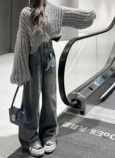 Casual Wide Leg Pants, Mode Inspo, Korean Outfits, Casual Style Outfits, Vintage Denim, Look Fashion, Aesthetic Clothes