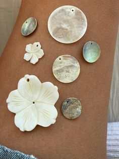 Beachy Necklaces, Beachy Necklace, Recycled Jewelry, Diy Crafts Hacks, Crafts Hacks, Shell Necklace, Some Ideas, Shell Necklaces, Little Things