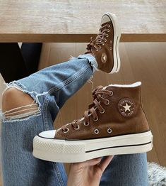 Boty Converse, Sneaker Outfits, Sneaker Trend, Dr Shoes, Nike Tennis, Fresh Shoes