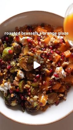 Lindsay Ostrom on Instagram: "#ad Who knew! Reducing orange juice into a glaze not only thickens it, but it gives it a really unique and nuanced flavor that almost tastes a little like an orange peel. I love it for roasted veggie salads!

@floridasnatural is not only a top quality orange juice but it’s a citrus cooperative owned by hundreds of citrus farmers and their families, which I love. 

Orange Glaze:
- 3 cups orange juice (love Florida’s Natural!)

Roasted Brussels and Squash with Orange Glaze:
- 2 cups halved Brussels
- 2 cups squash
- A log of garlic herb goat cheese
- A handful of pomegranate arils
- A handful of rosemary walnut crispies! we had these leftover from the pumpkin pasta - recipe and they were perfect here, but any flavored or toasted nuts would work

1. Roast the squ