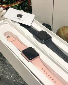 Stylish Watches For Girls, New Apple Watch, Pretty Phone Cases, Money And Happiness, Funny Short, Stylish Watches, Iphone Accessories, Apple Products