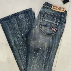 New Parasuco Denim Low Rice Flared Style Jeans 27x34 Dead Beat, Bleach Shirt Diy, Bod Goals, Bleach Shirt, Lace Jeans, Shirt Diy, Style Jeans, Diy Shirt, Style Women