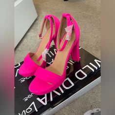 Women’s Hot Pink Heels Brand New In Box Hoco Shoes, Hoco 2024, Hot Pink Shoes, Pink Suede Pumps, Black Court Shoes, Gold Glitter Heels, Ladies Heels, Diamond Heels, Cheetah Print Heels