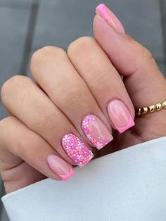 Pink French Tip, Manicure Gel, Simple Gel Nails, Pink French, Cute Gel Nails, Acrylic Nails Coffin Short, Short Acrylic Nails Designs, Pink Acrylic Nails, Pretty Acrylic Nails